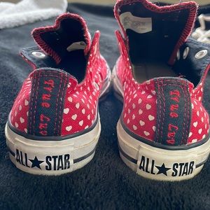 Women’s size 6/Men’s size 4 Converse custom all star sneakers
